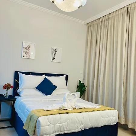 Stunning Studio With Rooftop Pool, Balcony & Gym Dubai Exterior photo