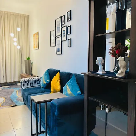 Stunning Studio With Rooftop Pool, Balcony & Gym Dubai Exterior photo